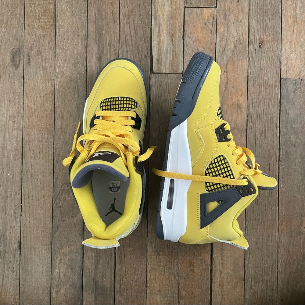 Air Jordan 4 Retro PS 'Lightning'